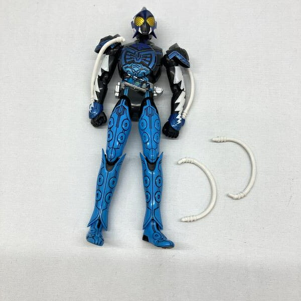 楽天市場】フィギュアーツ 仮面ライダーオーズ シャウタコンボの通販
