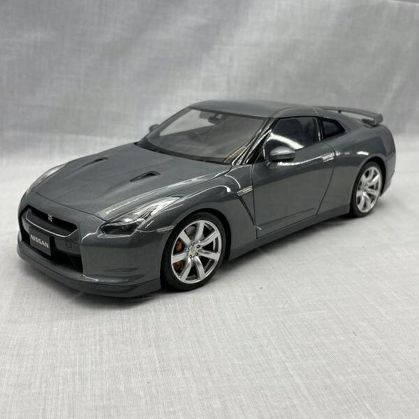 楽天市場】オートアート gt－r r32 ミニカーの通販
