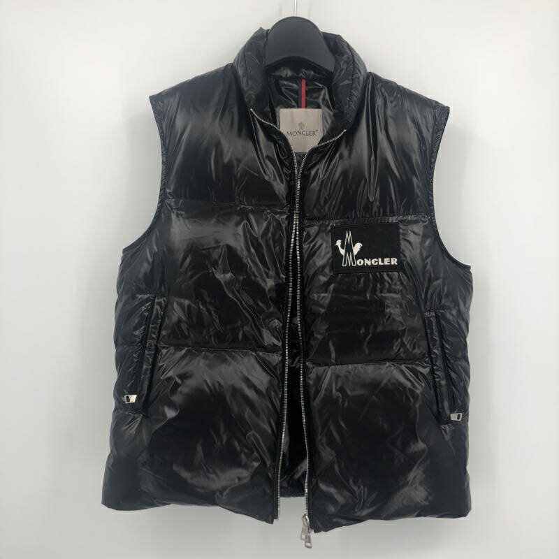 【中古】MONCLER BANKER VEST メンズ アウター ダウンベスト ブラック サイズ1 E20914337205 モンクレール[17]