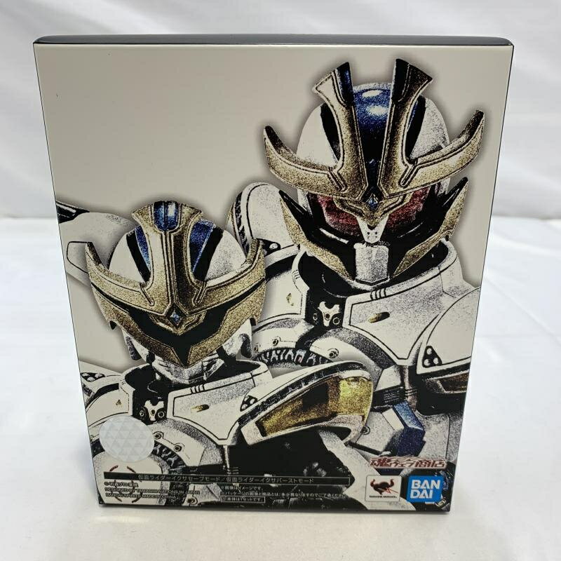 【中古】開封)BANDAI S.H.Figuarts(真骨彫製法) 仮面ライダーイクサ セーブモード/バーストモード フィギュア 仮面ライダーキバ 19