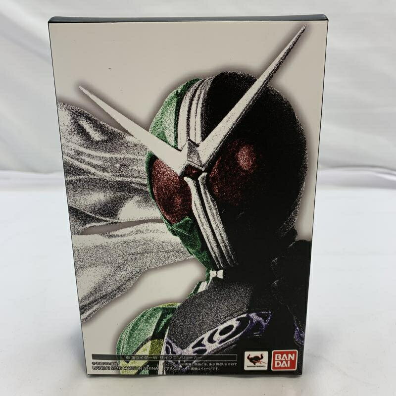 【中古】開封)BANDAI S.H.Figuarts(真骨彫製法) 仮面ライダーW サイクロンジョーカー フィギュア 19