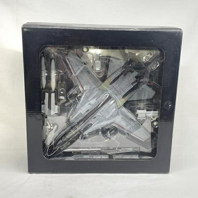 【中古】13224 1/72 F-14A TOMCAT U.S. NAVY VF-154 BLACK KNIGHTS NF100 ミサイル欠品有 接着剤跡有 19