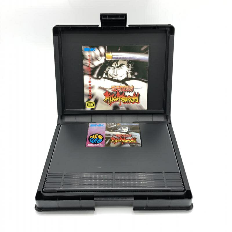 【中古】【良い】HyperX Cloud Revolver S ゲーミングヘッドセット 7.1ch Dolby PS4 PS5 PC 低反発クッション 受賞歴のある快適さ 3.5mm 頑丈なスチールフレーム