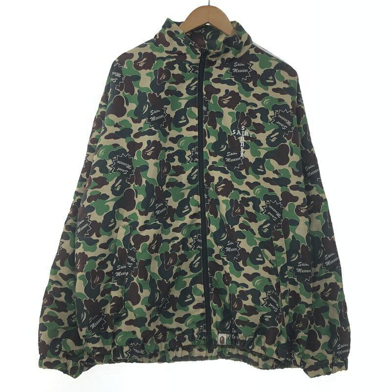 ご注文について ご注文をいただきます際は、必ず商品ページよりご注文手続きをお願い致します。 お電話やメールでのご注文はお受け出来ません。 商品状態について 当店の商品は【中古】【新品】と共にございます。 商品状態等を事前にご確認の上、ご注文下さい。 あわせて、商品説明もご確認下さい。 配送について 当事業部保管商品は当日または翌日発送させていただきます。 配送会社・配送方法は指定は受け付けておりません。 モニターについて お使いのモニター、携帯端末の画面によって、色の見え方が異なりますので、予めご了承下さいませ。 特典・付属品について 【新品ホビー】 店舗特典などは付属しません。 ※初回出荷限定（初回生産限定）などの特典や仕様も同様です。 【新品・中古 DVD・ブルーレイ】 店舗特典などは付属しません。 ※初回出荷限定（初回生産限定）などの特典や仕様も同様です。 基本的にメディアとケース（またはボックス）がある状態とお考え下さい。 ●お問い合わせに関しまして ご注文を頂いてから商品の取り寄せとなります。 取り寄せ後、状態の確認を行い連絡をさせて頂きます。 不備があった場合は、内容をご確認させて頂き、 ご購入の検討をいただく流れとなります。 事前の確認対応は行っておりません。 【中古、古着】 特典や付属品などがある場合には記載をさせて頂いております。 記載のない商品に関しましては、付属致しません。 ご確認の上、ご不明な点が御座いましたらお問い合わせ下さい。 その他の注意点 銀行振り込みでのご注文は振込み確認後発送いたします。 実店舗保管商品は決済完了後実店舗より取り寄せいたしますので5営業日以内の発送となります。 (銀行振り込みでのご注文は振込み確認後実店舗から商品をお取り寄せします。） 当店からのご連絡は基本メールで行わせて頂いております。 ドメイン指定や、セキュリティーソフトご使用等の理由でメール受信制限を設けておられますご注文者様まは otakarasouko_2@shop.rakuten.co.jp からのメールを受信可能なようにご設定ください。 楽天と当店からのメールを受信可能な状態であることを前提としたお取引であることをご了承下さい。 ご注文後に問い合わせ等がある場合はotakarasouko_2@shop.rakuten.co.jpまでお願い致します。【中古】A BATHING APE × SAINT MICHAEL ABC CAMO TRACK JACKET L SM-YS8-0000-C29 カーキ アベイシングエイプ セントマイケル[240010480634][10] ■商品説明 形状: ナイロンジャケット サイズ: L採寸についてはこちら 色: カーキ A BATHING APE アベイシングエイプ × SAINT MICHAEL セントマイケルトラックジャケットです。■表記　SIZE　L■実寸　肩　幅　　　約 60cm　身　幅　　　約 78cm　袖　丈　　　約 59cm　着　丈　　　約 72cm※全て平置きでの採寸になります。多少の誤差はご了承ください。■カラー　カーキ ■状態 全体的に使用感、色落ち、スレ、汚れ、毛羽立ちなどがあります。古着であることをご理解いただいた上でご検討ください。 ・・・この商品のお問い合わせ・・・ お宝創庫 半田店 〒475-0926 愛知県半田市南二ツ坂町1丁目6-11 電話番号 0569-25-0444 年中無休 営業時間 10:00～24:00 買取時間 22時まで、メディア、金券、金プラチナは23時まで お宝創庫 楽天市場の商品ページを無断複製した詐欺ページが確認されています。URLがrakuten.co.jpまたはrakuten.ne.jpであること確認ください。