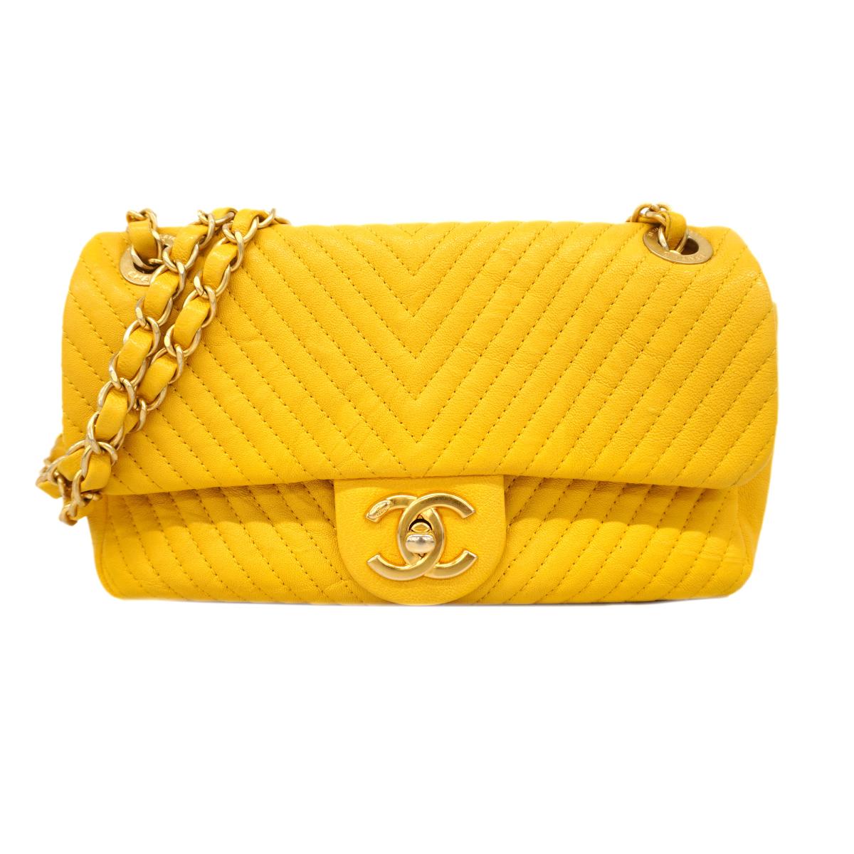 ★最終価格 ★SALE 【4od3788】シャネル ショルダーバッグ/Vステッチ/Wチェーン/ラムスキン/イエロー/ゴールド金具 【中古】 レディースのサムネイル