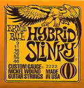 ERNIE BALL アーニーボール 2222 Hybrid Slinky エレキギター弦世界中のトップ・ギタリストから圧倒的な支持を得ているスタンダード・スリンキー・シリーズは、スズ・メッキしたヘックス・スティール・コア（六角形の芯線）にニッケル・メッキ・スティール・ワイヤーを巻いたワウンド弦と、高硬度のスズ・メッキしたハオ・カーボン・スティールのプレーン弦を組み合わせたゲージ・セットです。癖がなくバランスのとれたサウンドを特徴にしていますので、ロック、カントリーからポピュラー・ミュージックまで、幅広くジャンルを選ばず使用いただけます。 009-.011-.016-.026-.036-.046 【お知らせ】 「定形郵便」で配送いたします。（到着まで2から5日程かかります） ●お支払い方法として代金引換をご利用頂けません。 ●お届け日時の指定は承れません。 ●郵便物の場合、追跡番号はございません。 ●土日、祝日は日本郵便が休業の為、配達はございません。 ●ポストに入らなかった場合は、不在票が入りますのでご確認ください。 ●お受け取りをされないまま保管期間を過ぎた場合、商品は弊社に戻ります。 　弊社では送料分を含んだ金額で販売している商品もございます。 　戻った商品につきましては、発送時の送料を差し引いた金額で返金処理を行わせていただきます。 　予めご了承くださいませ。 　ご入用の場合は、再度ご注文をお願いいたします。