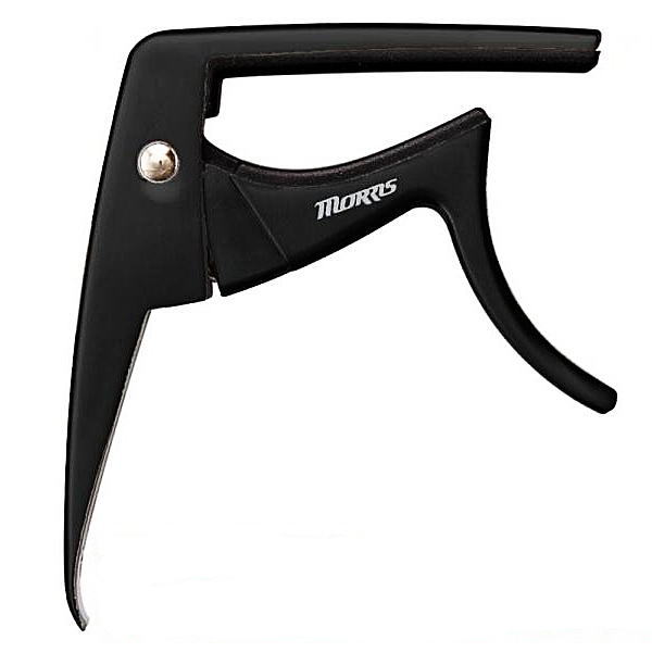 CA-900 ウクレレ・イーグルカポは、CA-1400 イーグルカポをウクレレ用に縮小したウクレレ専用カポです。 カラー：ブラック【お知らせ】 「定形外郵便」で配送いたします。（到着まで2から7日程かかります） ●お支払い方法として代金引換をご利用頂けません。 ●お届け日時の指定は承れません。 ●郵便物の場合、追跡番号はございません。 ●土日、祝日は日本郵便が休業の為、配達はございません。 ●ポストに入らなかった場合は、不在票が入りますのでご確認ください。 ●お受け取りをされないまま保管期間を過ぎた場合、商品は弊社に戻ります。 　弊社では送料分を含んだ金額で販売している商品もございます。 　戻った商品につきましては、発送時の送料を差し引いた金額で返金処理を行わせていただきます。 　予めご了承くださいませ。 　ご入用の場合は、再度ご注文をお願いいたします。