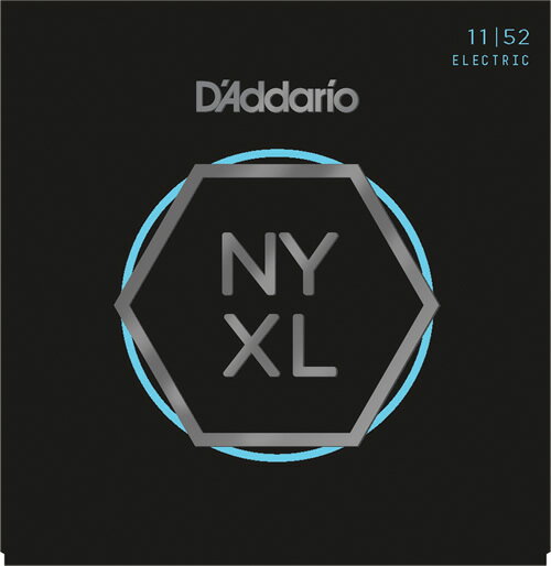 D'Addario NYXL1152 Medium Top / Heavy Bottom D'Addario NYXL1152 Medium Top / Heavy Bottom ダダリオ エレキギター弦 1st .011 2nd .014 3rd .018 4th .030 5th .042 6th .052 NYXLシリーズは、これまで市場に出たどの弦よりもチョーキング強度が向上、大音量かつチューニング安定性の優れた弦です。 ニューヨー クに拠点を置くD'Addario社によって考案、開発、製造されたこの新しい弦は、芯線とプレーン弦に破断強度に優れた高炭 素スチール(HCS)を採用、プレイヤーにこれまでにないレベルの演奏性、安心感、パワーを提供するものとなっています。 新しく考案された伸線工程と革新 的なワイヤーより合わせ(fusion twist)工程により、従来の弦よりも強度がアップ、チューニングの安定性は 131%向上しました。配合が見直されたニッケルメッキ製の巻き弦を使用、高い磁気性によるアウトプット増で中域が強調され、存在感のあるクランチの効いたサウンドになっています。 D'Addario独自の高炭素スチール(HCS)製で、今までにない耐久性を実現。 従来のニッケルワウンド弦に比べて、チューニング安定性が向上。 チューニングにかかる時間が短縮し、かつチューニングが合った状態をより長時間維持。 巻弦は中域にあたる1-3.5kHzでのレスポンスが強調され、より存在感とクランチのあるサウンドで、ミックスに埋もれることがありません。 環境にやさしい耐食性のパッケージで、フレッシュな状態を保ちます。【お知らせ】 「定形郵便」で配送いたします。（到着まで2から7日程かかります） ●お支払い方法として代金引換をご利用頂けません。 ●お届け日時の指定は承れません。 ●郵便物の場合、追跡番号はございません。 ●土日、祝日は日本郵便が休業の為、配達はございません。 ●ポストに入らなかった場合は、不在票が入りますのでご確認ください。 ●お受け取りをされないまま保管期間を過ぎた場合、商品は弊社に戻ります。 　弊社では送料分を含んだ金額で販売している商品もございます。 　戻った商品につきましては、発送時の送料を差し引いた金額で返金処理を行わせていただきます。 　予めご了承くださいませ。 　ご入用の場合は、再度ご注文をお願いいたします。