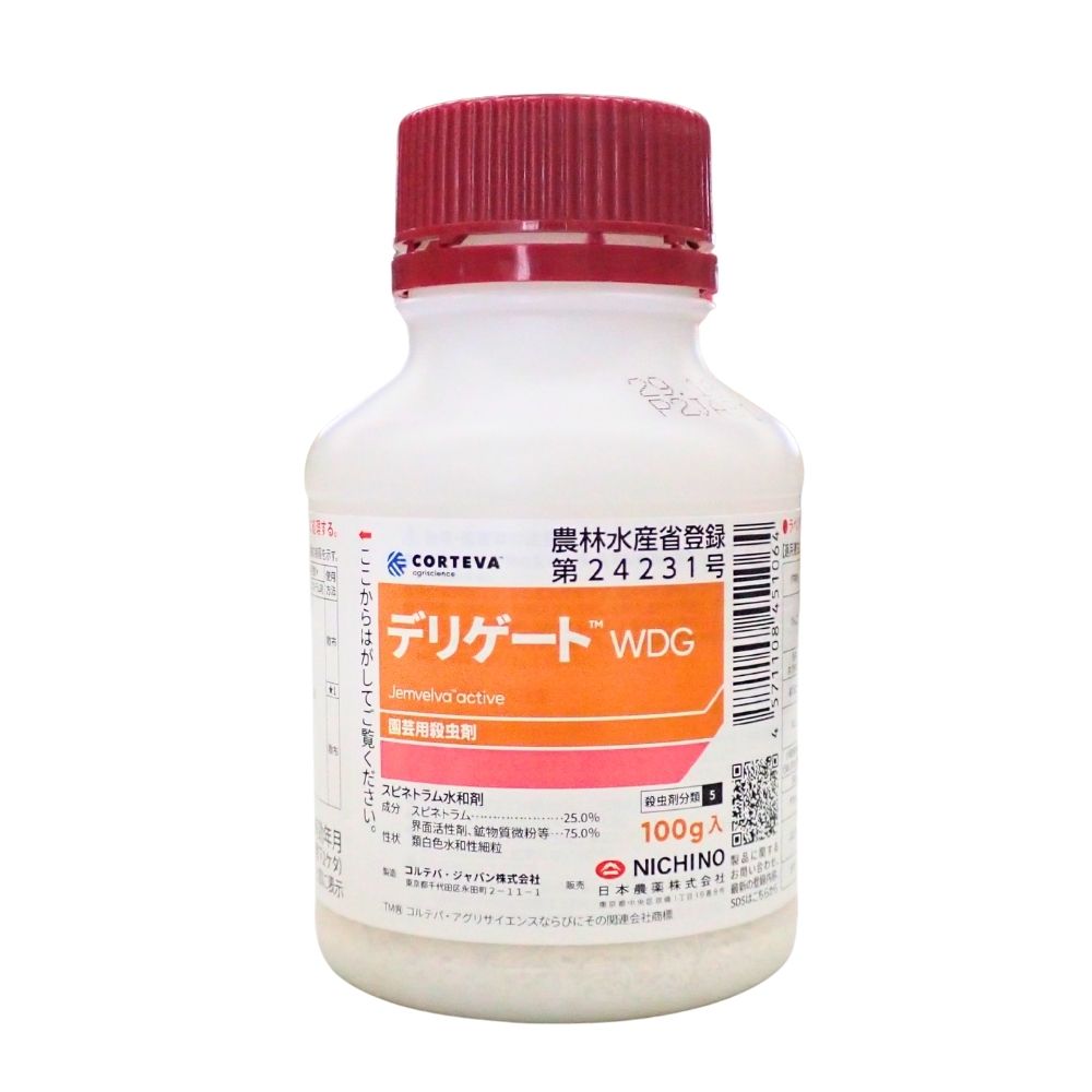 商品特徴 ・チョウ目害虫、アザミウマ類、オウトウショウジョウバエに対し優れた防除効果を示す。 ・ハマキムシ類の各ステージ（卵、幼虫、成虫）に対し、優れた防除効果を発揮する。 ・登録作物すべてで、収穫前日まで使用できる。 商品名 スピネトラム水和剤 分類 殺虫剤 有効成分 スピネトラム…25.0％ 毒性 普通物 内容量 100g 農林水産省登録 第24231号 適用作物名・病害虫名 りんご：シンクイムシ類、ヨモギエダシャク、ケムシ類、キリガ類、ハマキムシ類、ギンモンハモグリガ、キンモンホソガ もも・ネクタリン：モモハモグリガ、シンクイムシ類、ハマキムシ類、アザミウマ類 おうとう：オウトウショウジョウバエ、ハマキムシ類、アザミウマ類 なし：シンクイムシ類、ハマキムシ類、チュウゴクナシキジラミ、アザミウマ類 小粒核果類(うめ、すももを除く)：ハマキムシ類 うめ：ケムシ類、ハマキムシ類 すもも：ハマキムシ類、シンクイムシ類 ぶどう：ハスモンヨトウ、アザミウマ類、ハマキムシ類、クビアカスカシバ かき：アザミウマ類、ハマキムシ類、カキノヘタムシガ かんきつ：ミカンハモグリガ、アザミウマ類、コナジラミ類、ミカンキジラミ、ヨモギエダシャク、ケムシ類、ハマキムシ類、アゲハ類、ハスモンヨトウ くり：モモノゴマダラノメイガ いちじく：アザミウマ類、ショウジョウバエ類 ブルーベリー：アザミウマ類、オウトウショウジョウバエ、ブルーベリータマバエ、ハマキムシ類 アロニア：シンクイムシ類 マンゴー：チャノキイロアザミウマ さんしょう(果実)：アザミウマ類 注意事項 ※製品のラベルには適用病害虫の範囲及び使用方法、効果・薬害・安全上の注意などが記載されております。よくお読みいただいて、適切な方法でご使用ください。 ※パッケージは予告無しに変更になる場合がございます。
