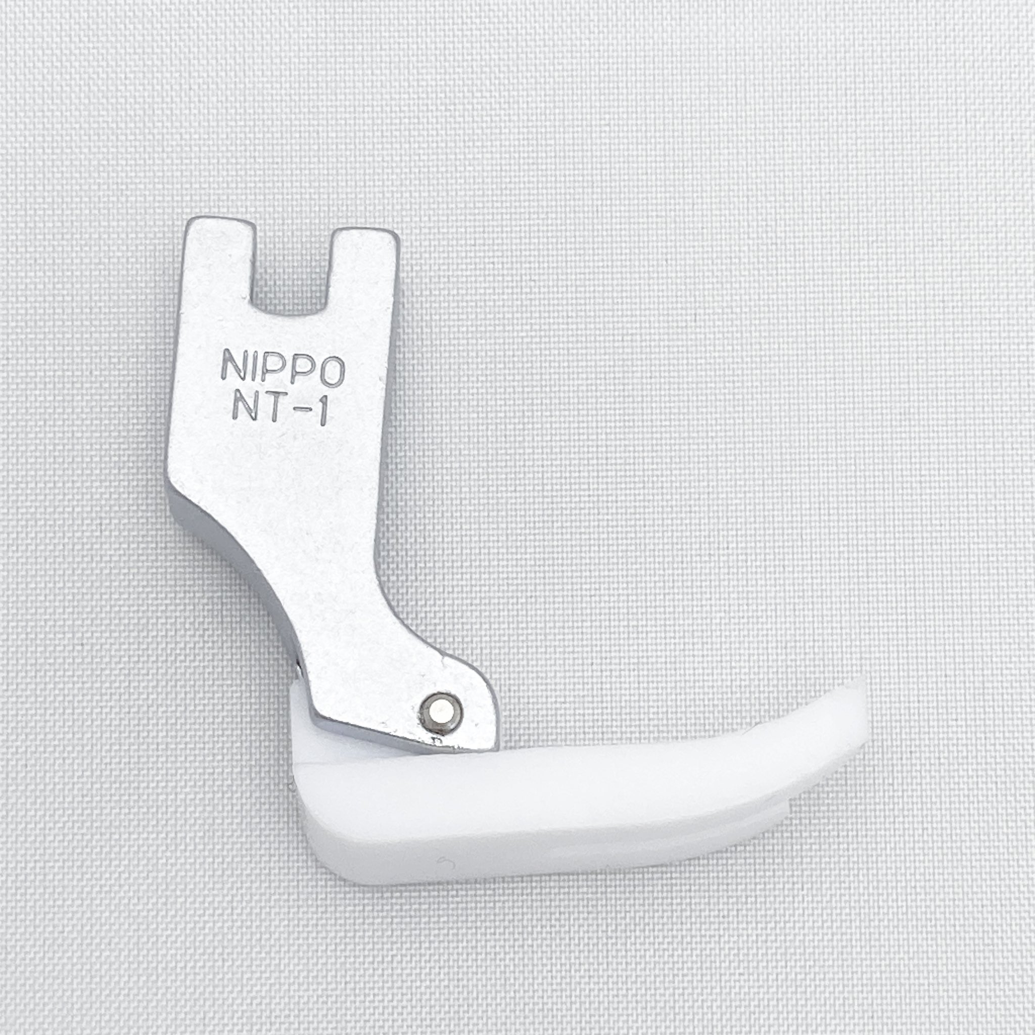 Needles - ニッポー　NIPPO　ミシン押さえ金　工業用　職業用 11mm幅　フッ素樹脂押さえ　NT-1