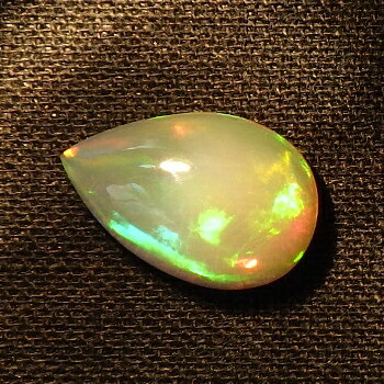 【宝石のシャボン玉】エチオピア産オパールペアシェイプカボション 約2.27cts