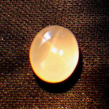 【数万ピースに一つの奇跡＆中央宝石研究所鑑別書付】スターシーライトオーバルカボション約5.402cts