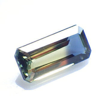 PedraMercadoの【バイカラーマニア必見イエロー＆ブルー】バイカラーサファイアロングオクタゴン 約1.23cts｜アングル3
