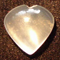 【ぽっちゃりハート】ムーンストーンハートカボション約3.39cts