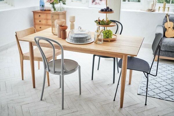 【ダイニングテーブル】 幅150センチ 北欧スタイル ナチュラル ダイニングセット 食卓テーブル カフェ デスク 天然木 木製 西海岸 キッチン リビング 4人掛け おしゃれ シンプル 展示台