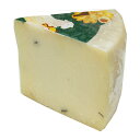 羊乳 ハード セミハード チーズ カチョ デ ボスコ 約300g イタリア産 【100gあたり2,518円】不定貫 毎週水・金曜日発送 ペコリーノチーズ ビアン...