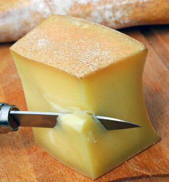 【】ハード セミハード チーズ ボーフォール AOP 約500g フランス産 不定貫Kgあたり10,368円で再計算 毎週月、木曜日入荷