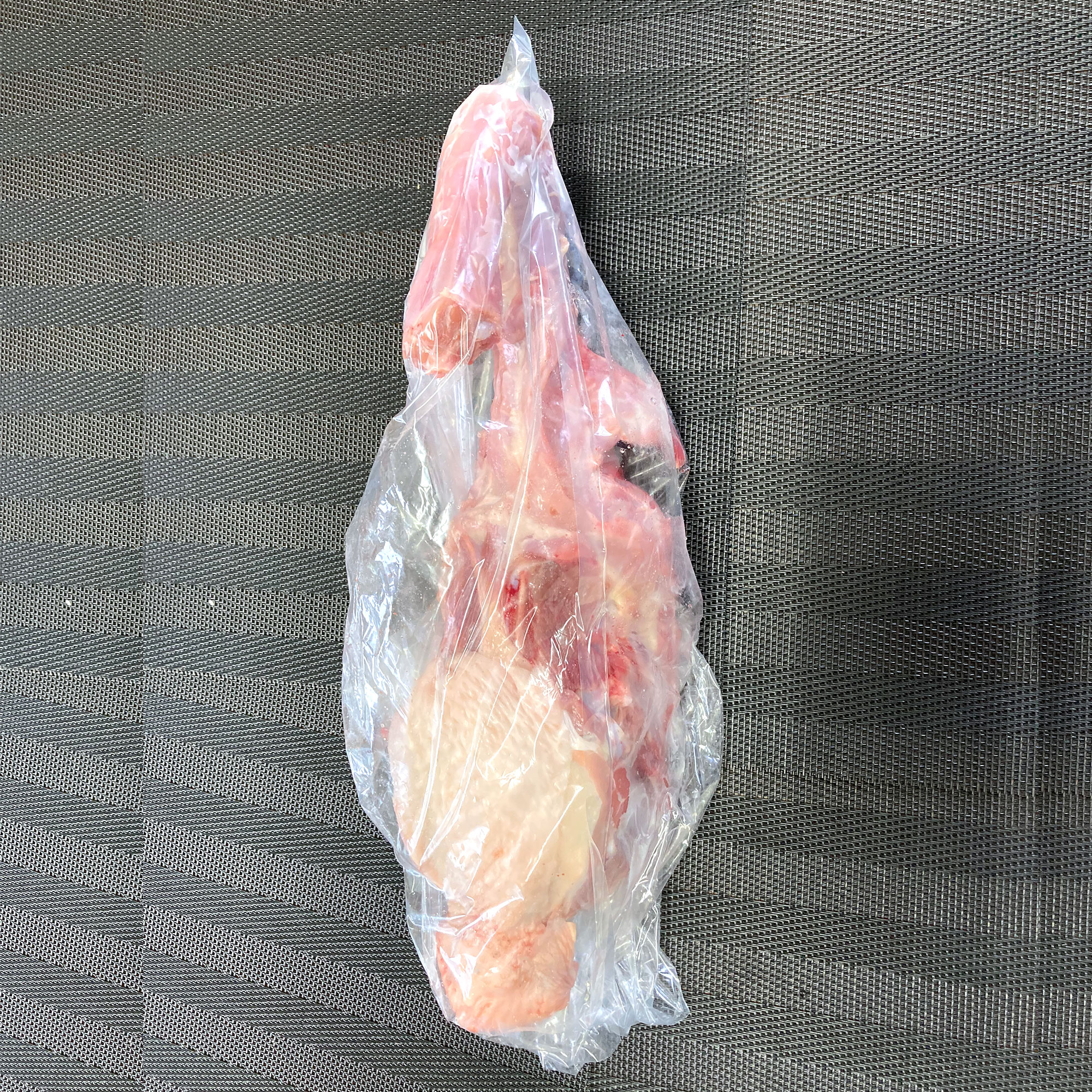 近江黒鶏 同梱専用商品 ガラ 一羽 約300g 滋賀県地鶏 産地直送