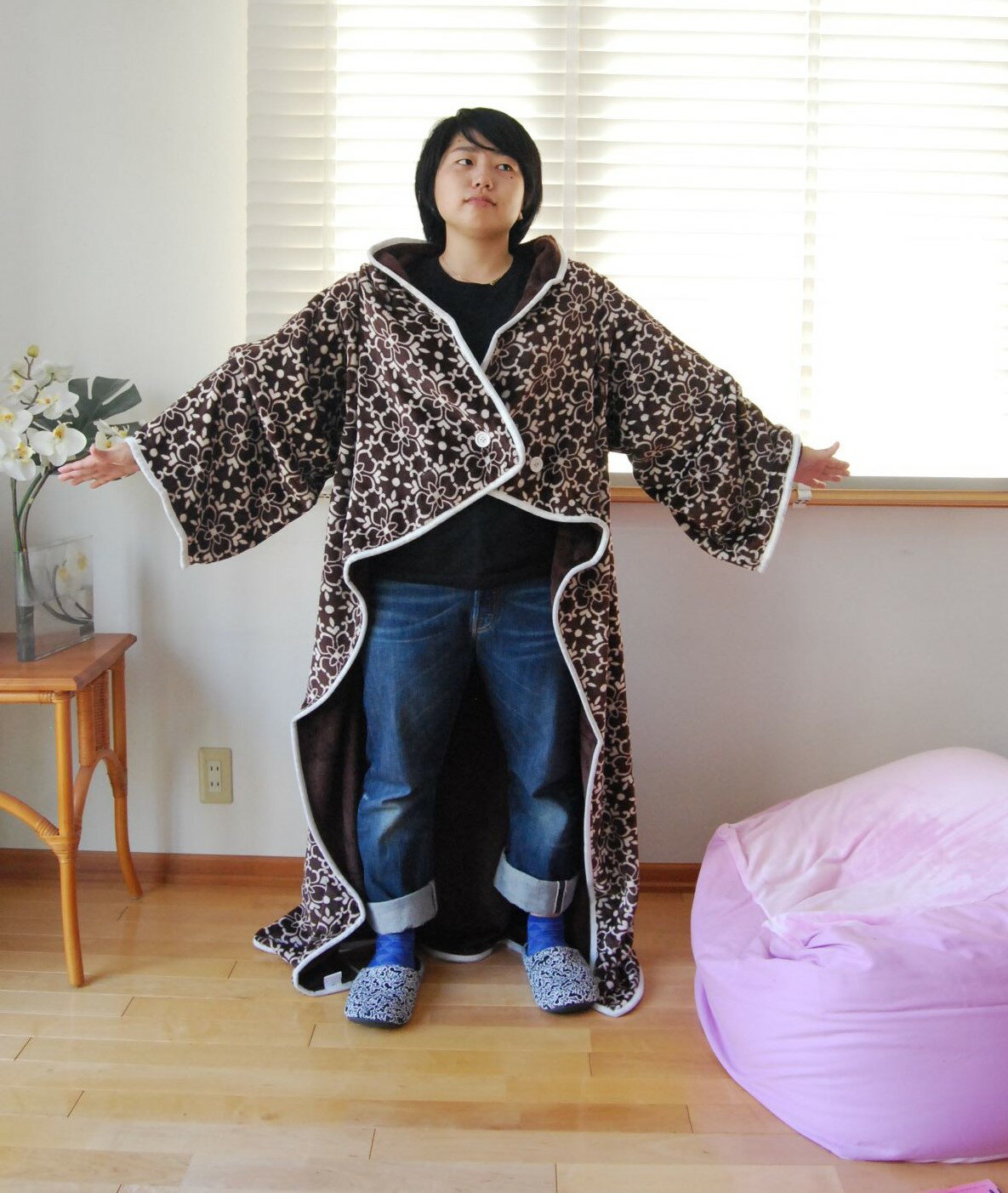 着る毛布 ・マイクロファイバーブランケット　袖付き毛布 レディース メンズ フリーサイズ 毛布 シン ...