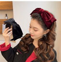 ヘアーアクセサリー カチューシャ キラキラ 花柄 気質 百掛け sweet系 姫系 お嬢様 ヘアバンド ヘッドバンド ヘアピン プレスヘア カジュアル 上品 大人 かわいい おしゃれ フォーマル 二次会 結婚式 お呼ばれ 韓国ファッション