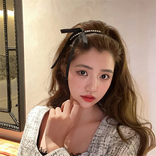 Rakuten - ヘアーアクセサリー　 カチューシャ　キラキラ　花柄　気質 百掛け sweet系 姫系　お嬢様　ヘアバンド ヘッドバンド ヘアピン プレスヘア カジュアル 上品 大人 かわいい おしゃれ フォーマル 二次会 結婚式 お呼ばれ 韓国ファッション