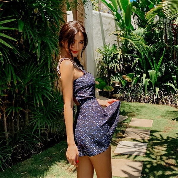 水着 レディース ノースリーブワンピース 体型カバー おしゃれ オールインワン ノンワイヤー フレアスカート 花柄　パフスリーブ バックリボン バックシャン ショットパンツ付きパッド付き バスト 盛れる 二の腕 ウエスト お尻 太もも 脚 カバーアップ ドット フェミニン