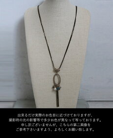 ビジューによる輝きのシンフォニーをネックレス