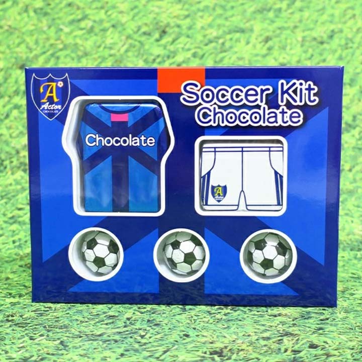 サッカーキットチョコ バレンタイン義理チョコ スポーツチョコ 面白チョコ サッカーチョコギフト バレンタインチョコ　バレンタインギフト サッカーお菓子 プチギフト 景品 ノベルティ サッカーグッズ サッカーボールチョコ チョコまとめ買い