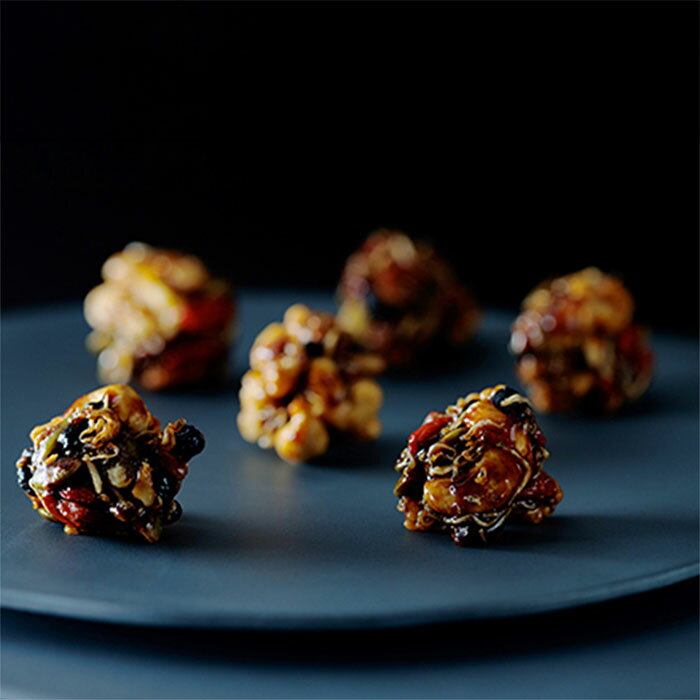 【下鴨茶寮】 料亭のちりめんナッツ(8個入)×2セット 和洋折衷 菓子 ナッツ ちりめんじゃこ 贈答 ギフト..