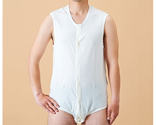 紳士・婦人共用前開き袖なしボディシャツ 神戸生絲 │ KOBES 介護衣料 衣類 介護用品