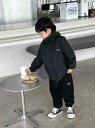 子供服 男の子 アウター 秋冬 ウインドブレーカー コート ジャケット ジップアップ シャカシャカ フード シンプル 防寒 暖かい 黒 紫