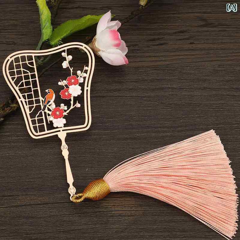 ブックマーク し プチギフト おしゃれ 文房具 チャイナ風 レトロ 梅 竹 菊 メタル 真鍮 メッキ タッセ..