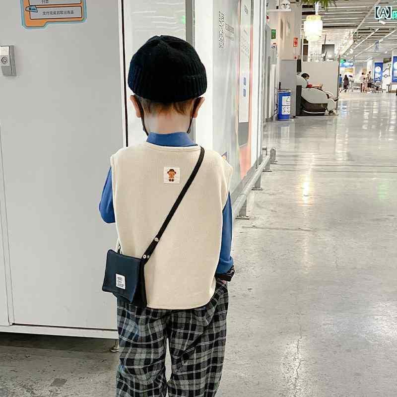 ニットベスト おしゃれ 男の子 ベビー 春秋 綿 セーター トップス ノースリーブ Vネック カジュアル 前..