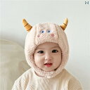 キッズ フードウォーマー ベビー 女の子 男の子 かわいい 秋冬 帽子 暖かい 防寒 防風 保温 ふわふわ もこもこ 柔らかい ボア 厚手 耳保護 寒さ対策 スナップボタン 外遊び お散歩 動物 子牛 仔羊 刺繍 ベージュ キャラメル ブルー