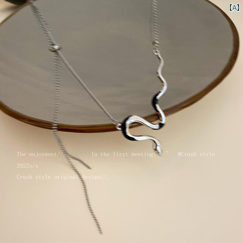 蛇 モチーフ アクセサリー 韓国 レディース ネックレス チョーカー 二層チェーン スネーク ヘビ ヒップホップ 個性 シンプル ユニーク おしゃれ