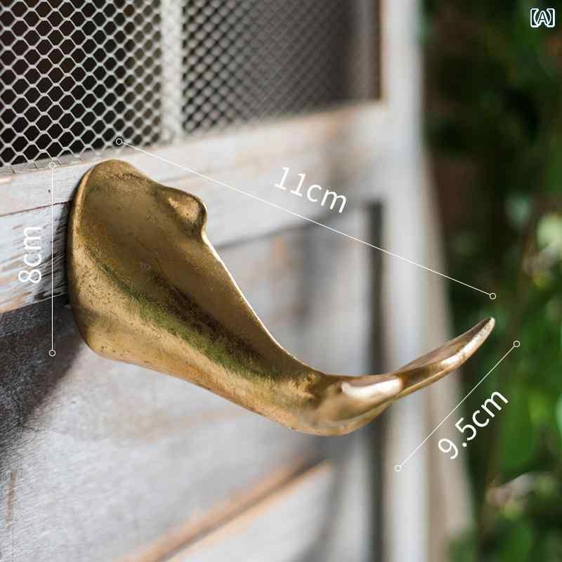 ガーデニング 壁掛け フック おしゃれ 雑貨 樹脂 屋内 コート バッグ 収納 オーナメント 北欧 シンプル イルカ 尾 ゴールド ギフト