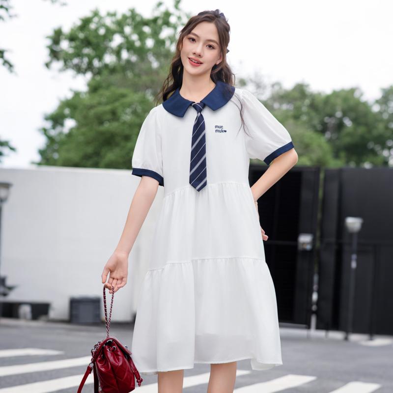 ワンピース 女子学生 中学生 高校生 シフォン ポロ スクール風 Aライン 半袖 パフスリーブ 薄手 セーラーカラー 配色 刺繍 プルオーバー カジュアルスタイル ウエスト調節 柔らかな ミモレ丈 ポリエステル ホワイト 夏服
