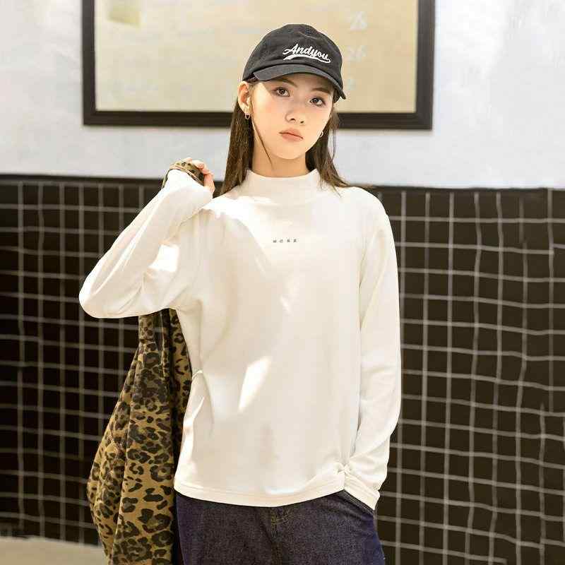 Tシャツ 女の子 子供向け 長袖 肌着 上着 丸首 ハイネック あったか 保温 秋冬 通学 普段使い 無地 綿混 生成り色 黒 白