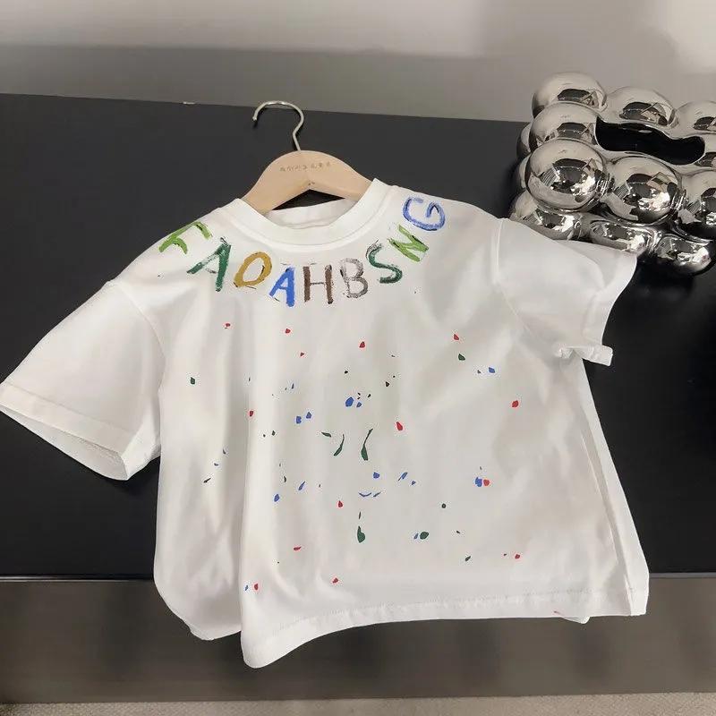 Tシャツ 男の子 キッズ 綿 コットン 半袖 クルーネック ゆったり グラフィティ文字 レタリング 吸汗 薄手 ホワイト カジュアル トレンド 普段使い 通園 夏 トップス