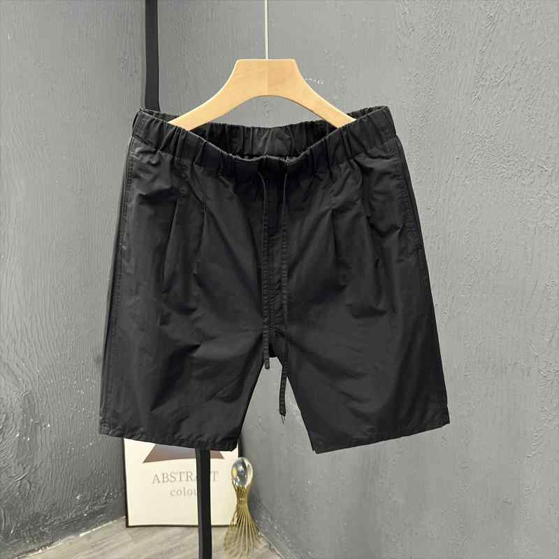 メンズ短パン 無地 高級感 流行 ゆったり よく伸びる 伸縮性 気軽に着られる 日常使い 海辺 保養地 おしゃれ 春夏 黒 生成り カーキ