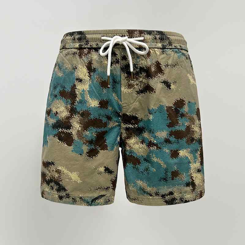 ショートパンツ メンズ 精悍な 迷彩柄 膝上丈 ゆったりとした 綿 ストレート ウエストゴム 薄手 抗菌加工 グリーン カーキ 夏 水辺でのレジャーにも最適な カジュアル アウトドア