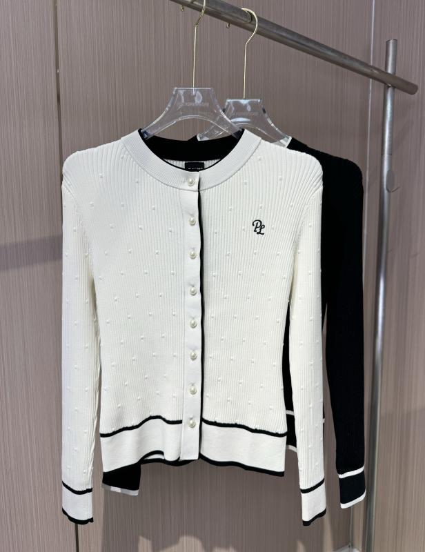 ゴルフウェア レディース 女性用 秋冬 長袖 保温 防寒 暖かい 着痩せ スタイルアップ アウター ジャケ..