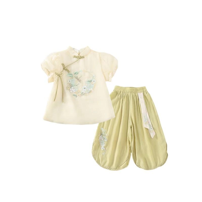 楽天おうち健康生活子ども向け 女の子 中国伝統衣装風 現代的な中国スタイル 上下セット 伝統的なデザイン 刺繡 ふんわりシルエットのズボン トップス 吸湿速乾 薄手 春夏 緑 普段使いにぴったり