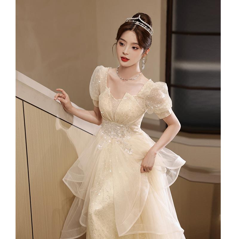 ドレス レディース シャンパンカラー ロング丈 イブニングドレス パフスリーブ スクエアネック フレアスカート 高級感 上品 エレガント 軽やか フレンチスタイル 宴会 成人式 結婚式 パーティー 春夏