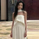 ドレス レディース ウェディングドレス 花嫁 ナチュラル 高級感 サテン フレンチスタイル ビスチェ ロング丈 ホワイト 立体裁断 控えめな引き裾 庭での結婚式 前撮り お色直しドレス 夜会服 秋冬