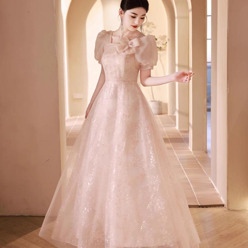 パーティードレス レディース 女性用 成人式 結婚式 二次会 謝恩会 卒業式 披露宴 発表会 演奏会 イブニングドレス ロング丈 エレガント 上品 高級感 個性的 スクエアネック パフスリーブ 細身 春夏