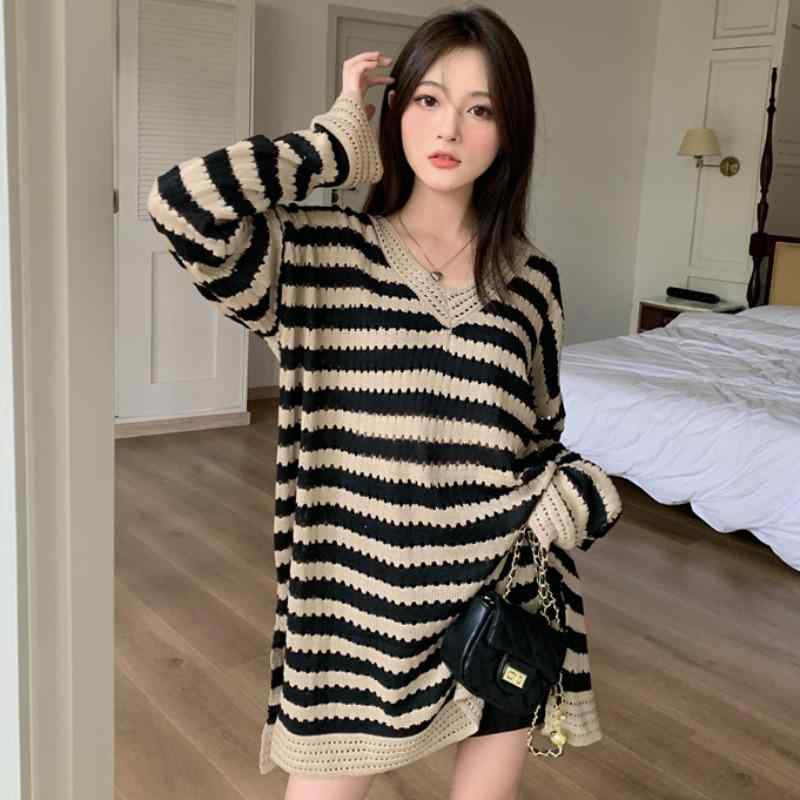 ワンピース レディース 大きいサイズ 春夏 韓国風 Vネック 透かし編み ニット ゆったり ストライプ ミディ丈 スリット プルオーバー 長袖 厚手 体型カバー 通勤 ベージュ ホワイト ブラウン