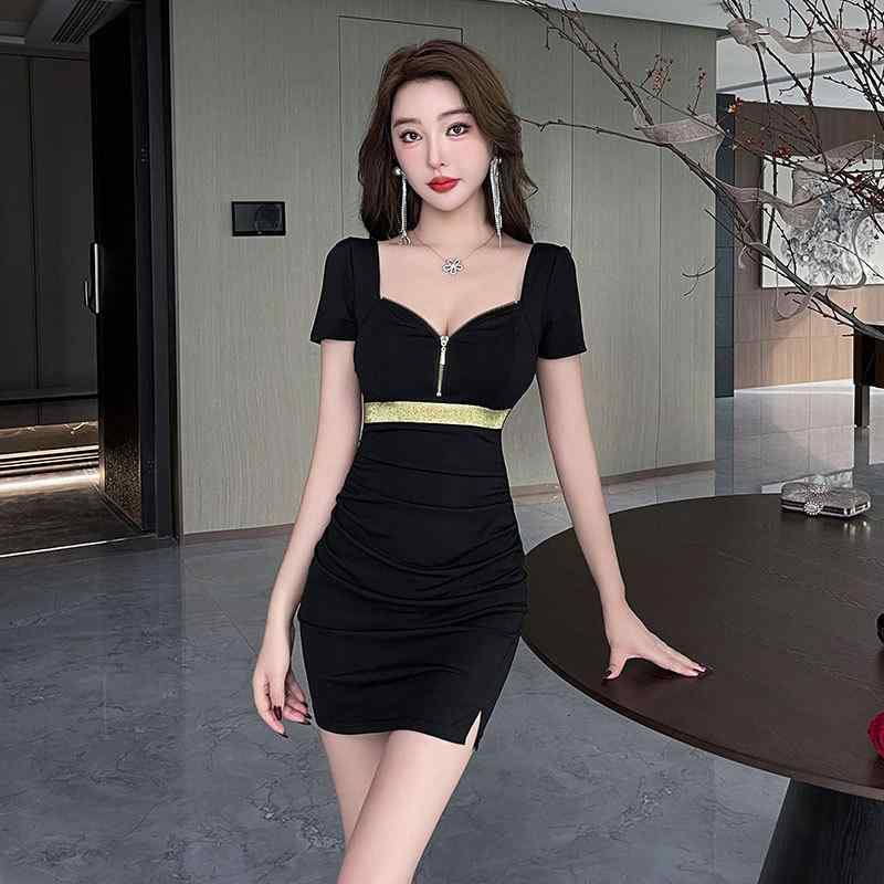 ワンピース レディース スパ 美容師 エステティシャン 足浴 技師 施術着 マッサージ師 セラピスト 仕事着 制服 セクシー タイト スリムフィット ボディコン ヒップライン強調 ブラック 夏用