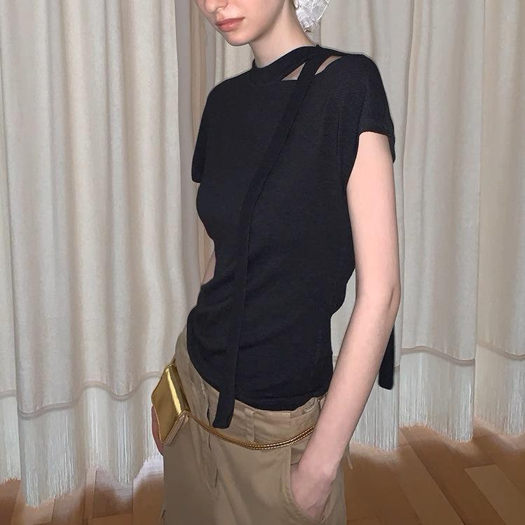 Tシャツ レディース 半袖 ドロップショルダー クルーネック リボン 透かしデザイン スリムフィット ショート丈 韓国風 高級感 エレガント 上品 夏 ダークグレー