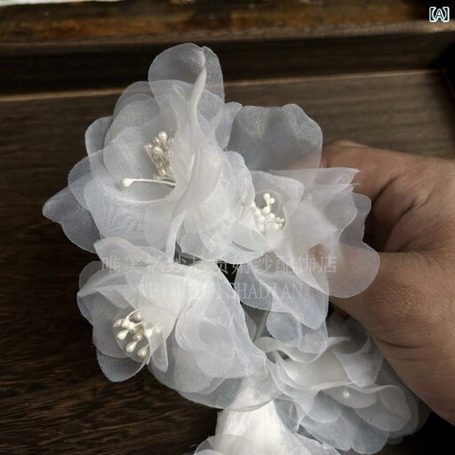 ブライダル アクセサリー ウェディング パーティー 結婚式 花嫁 婦 小物 美しい 花 芯 小さめ 花 全体オーガンジー 素材 頭 花 白 ヘア ブライダル アクセサリー ウェディング パーティー 結婚式 花嫁 婦 小物 美しい 花 芯 小さめ 花 全体オーガンジー 素材 頭 花 白 ヘア